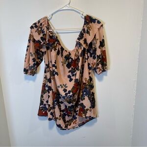 Gimmicks off the‎ shoulder floral blouse women's size large